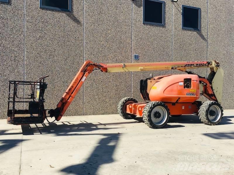 JLG 600 AJ Alkūniniai keltuvai
