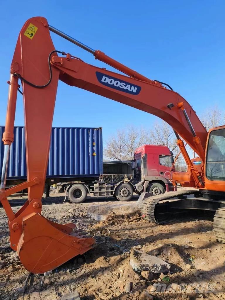 Doosan DH225LC-7 Vikšriniai ekskavatoriai