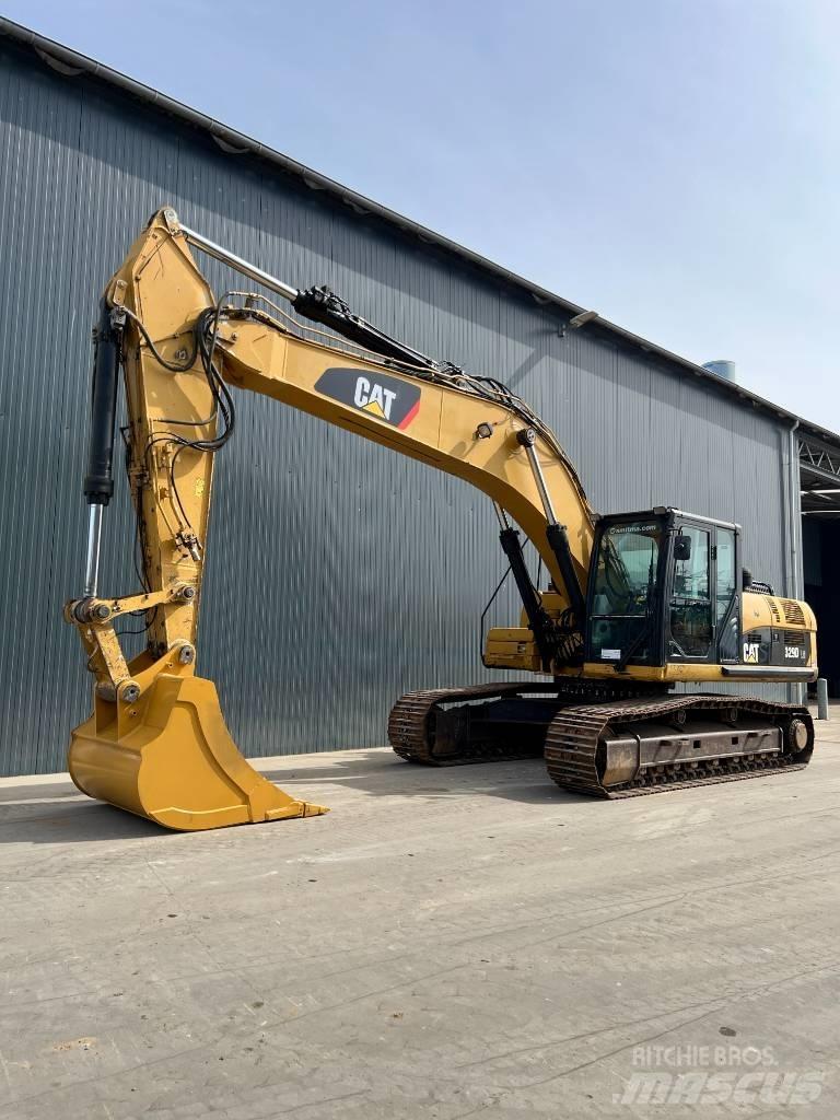 CAT 329D LN Vikšriniai ekskavatoriai