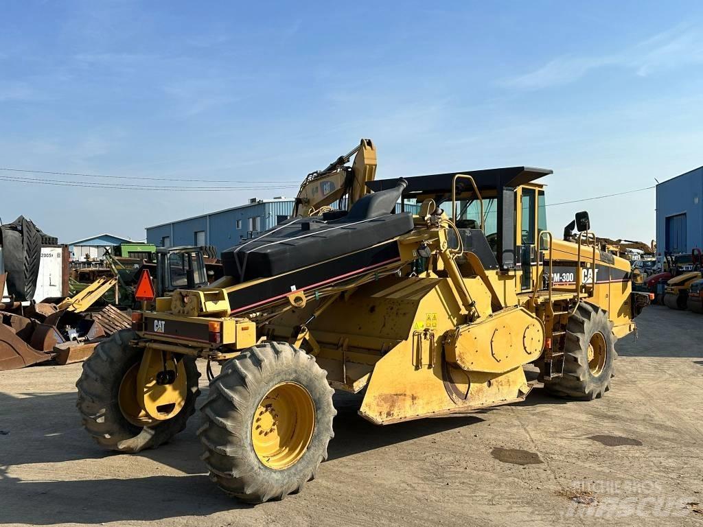 CAT RM 300 Asfalto perdirbimo technika