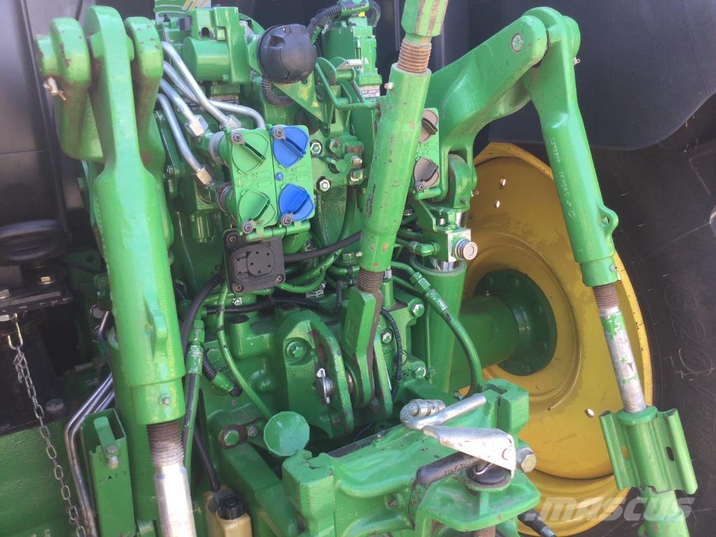 John Deere 6150R Traktoriai