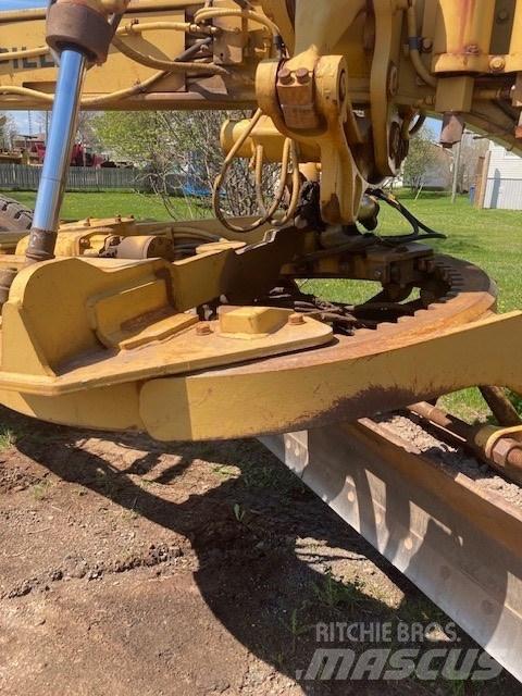CAT 140 G Greideriai