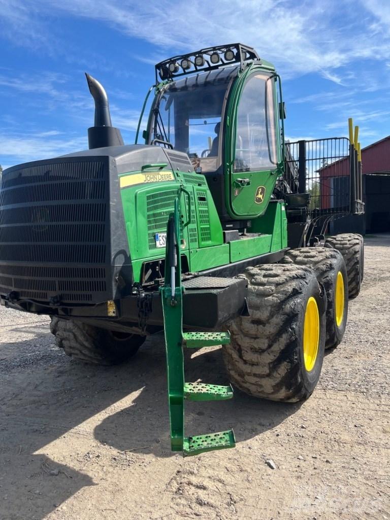 John Deere 1510G Naudoti miškovežiai (Forvarderiai)