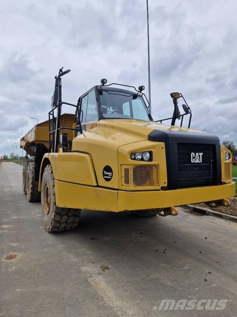 CAT 735C2 Karjeriniai savivarčiai