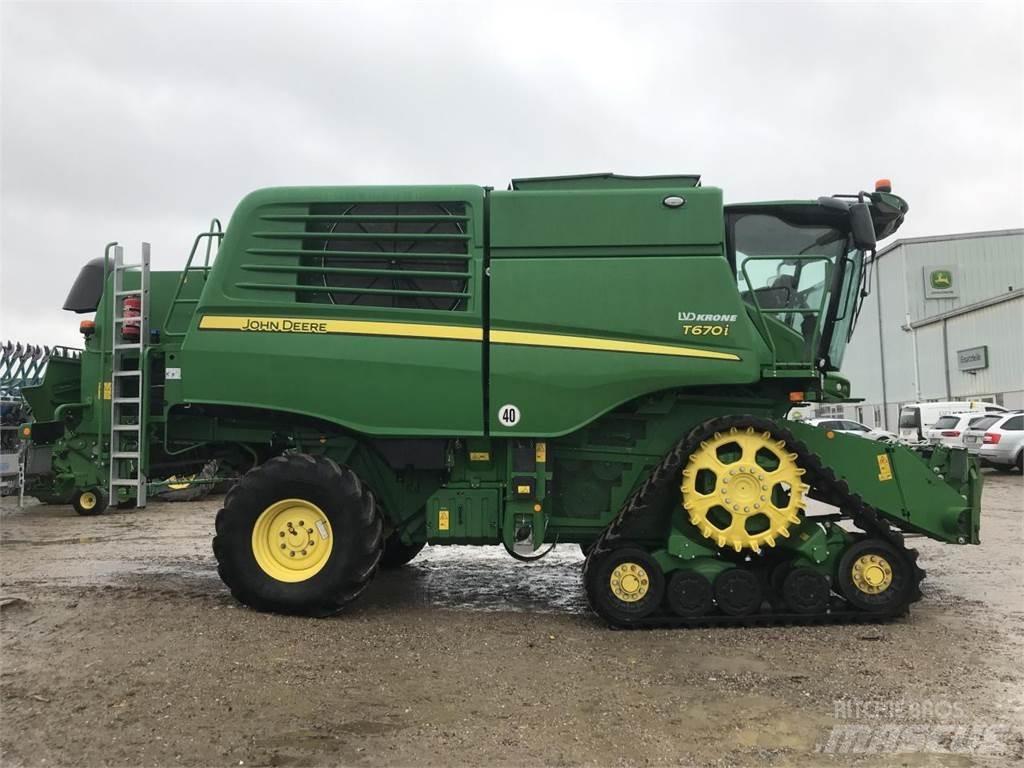 John Deere T670 Derliaus nuėmimo kombainai