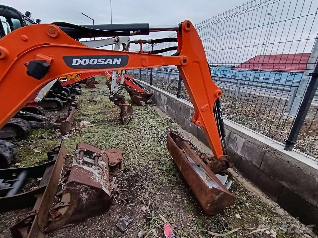 Doosan DX 19 Mini ekskavatoriai < 7 t