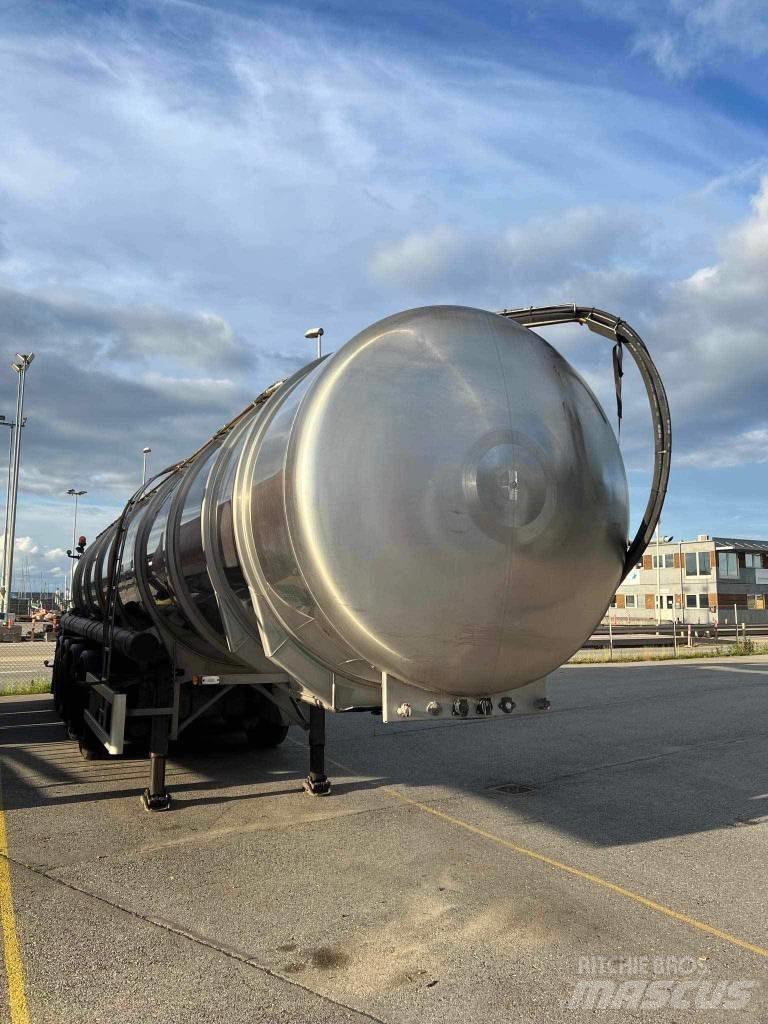 VM tarm tanktrailer Cisternos puspriekabės