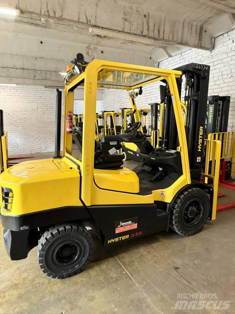 Hyster H3.5A Dyzeliniai krautuvai