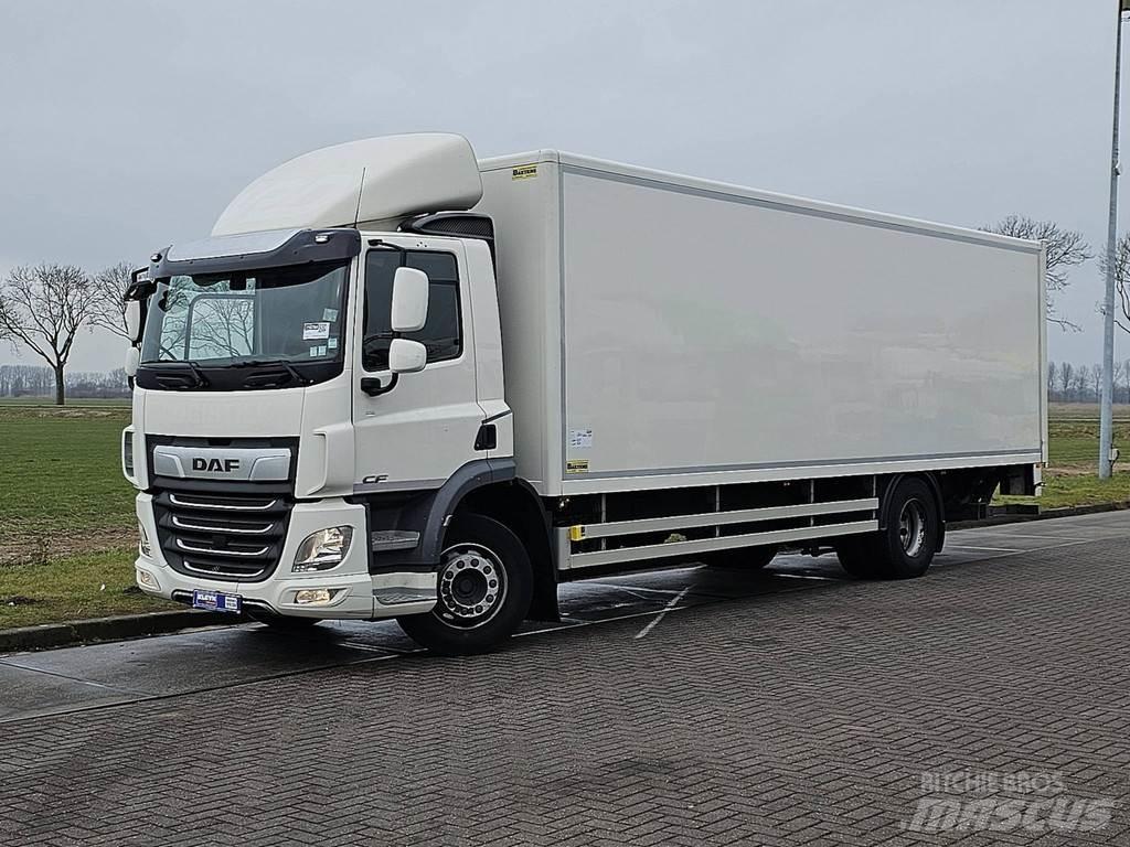 DAF CF 290 Sunkvežimiai su dengtu kėbulu
