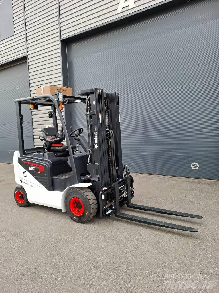 Bobcat B25NS Elektriniai šakiniai krautuvai