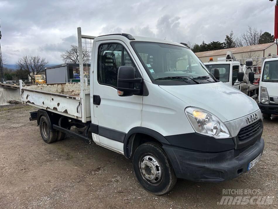 Iveco 35C 11 Krovininiai furgonai