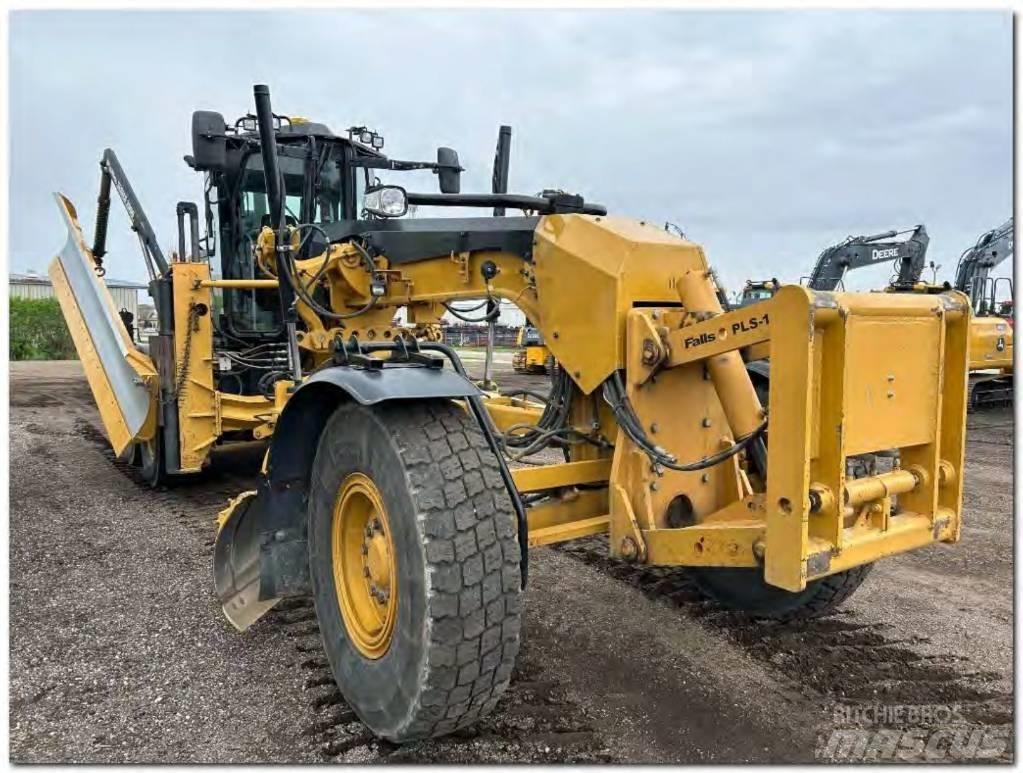 CAT 12 M 3 Greideriai