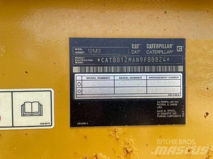 CAT 12 M 3 Greideriai