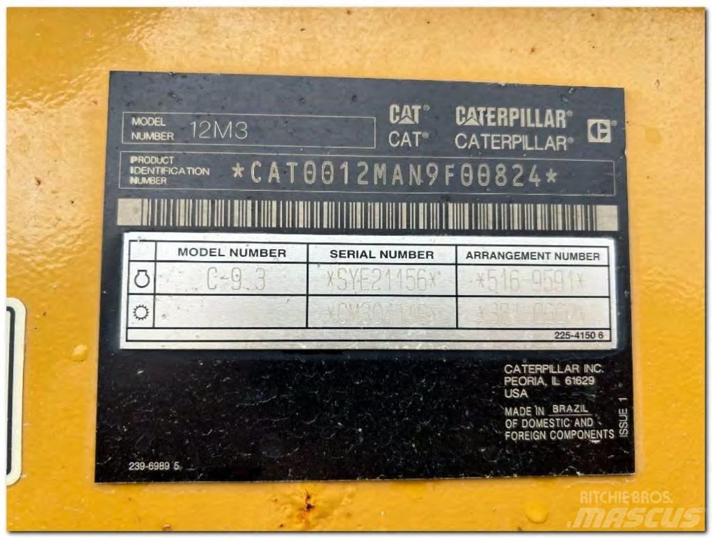 CAT 12 M 3 Greideriai