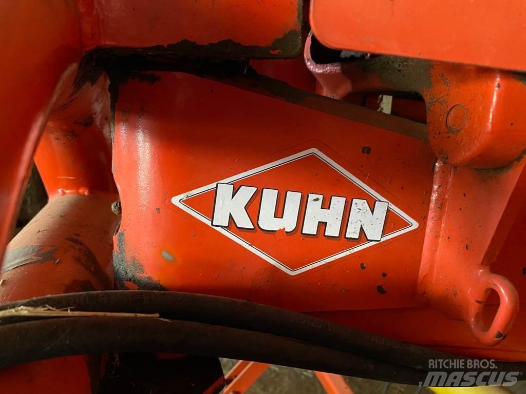 Kuhn Gf7601MH Šieno grėbliai ir vartytuvai