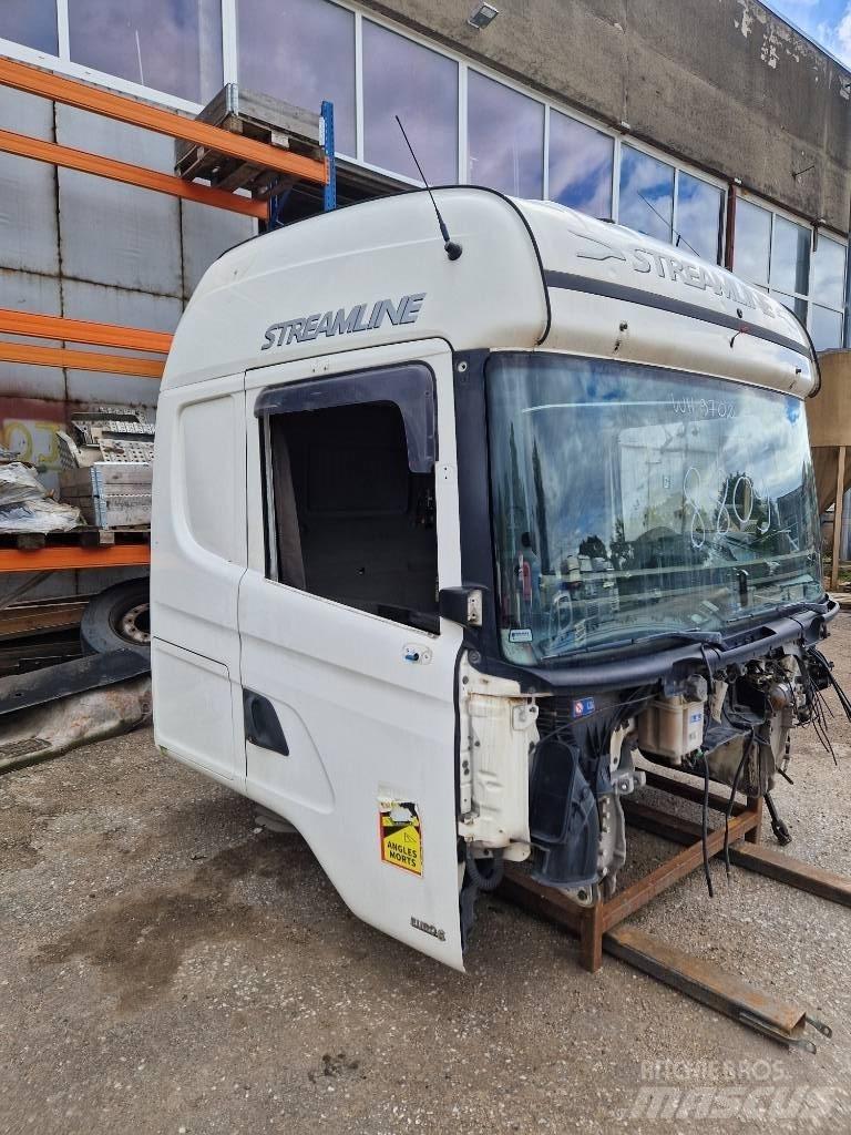 Scania CR19-2301689 Kabinos ir salonai