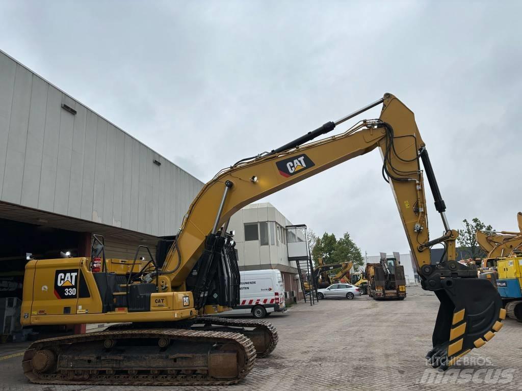 CAT 330 Vikšriniai ekskavatoriai