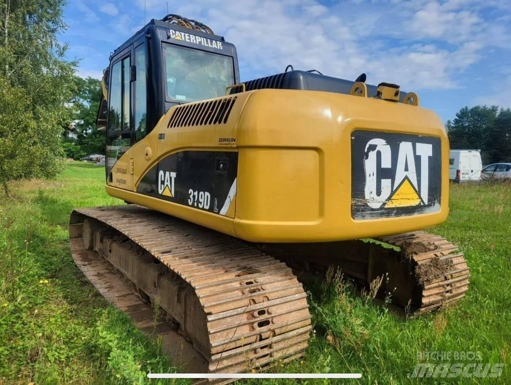 CAT 319 Vikšriniai ekskavatoriai