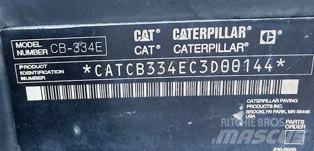CAT CB 334 E XW Porinių būgnų volai