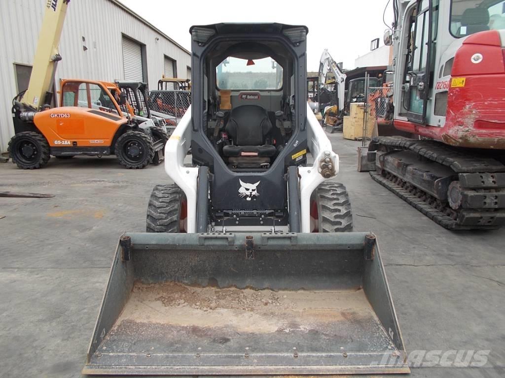 Bobcat S62 Krautuvai su šoniniu pasukimu