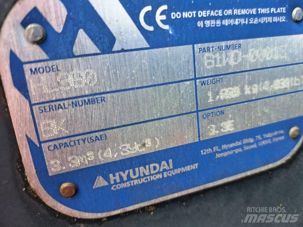 Hyundai HL980 Kaušai