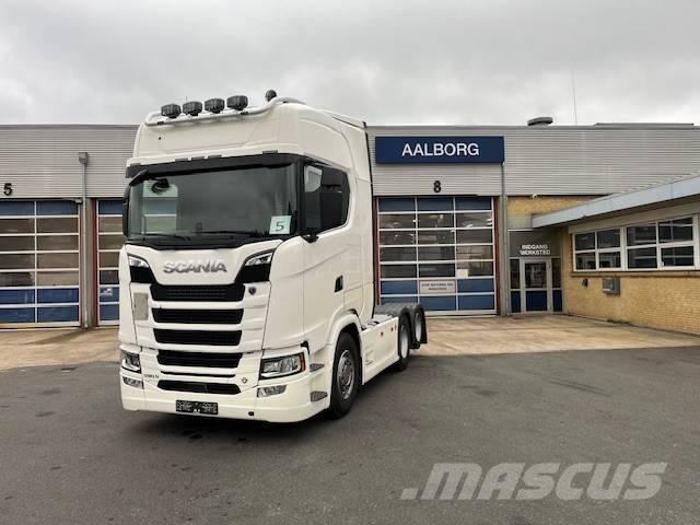 Scania S 590 Naudoti vilkikai