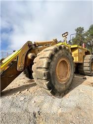 CAT 992 G Naudoti ratiniai krautuvai