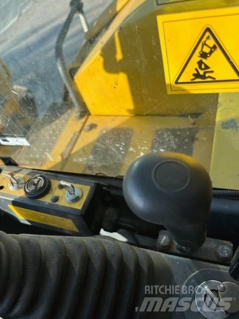 Komatsu PC 118 MR-8 Vikšriniai ekskavatoriai