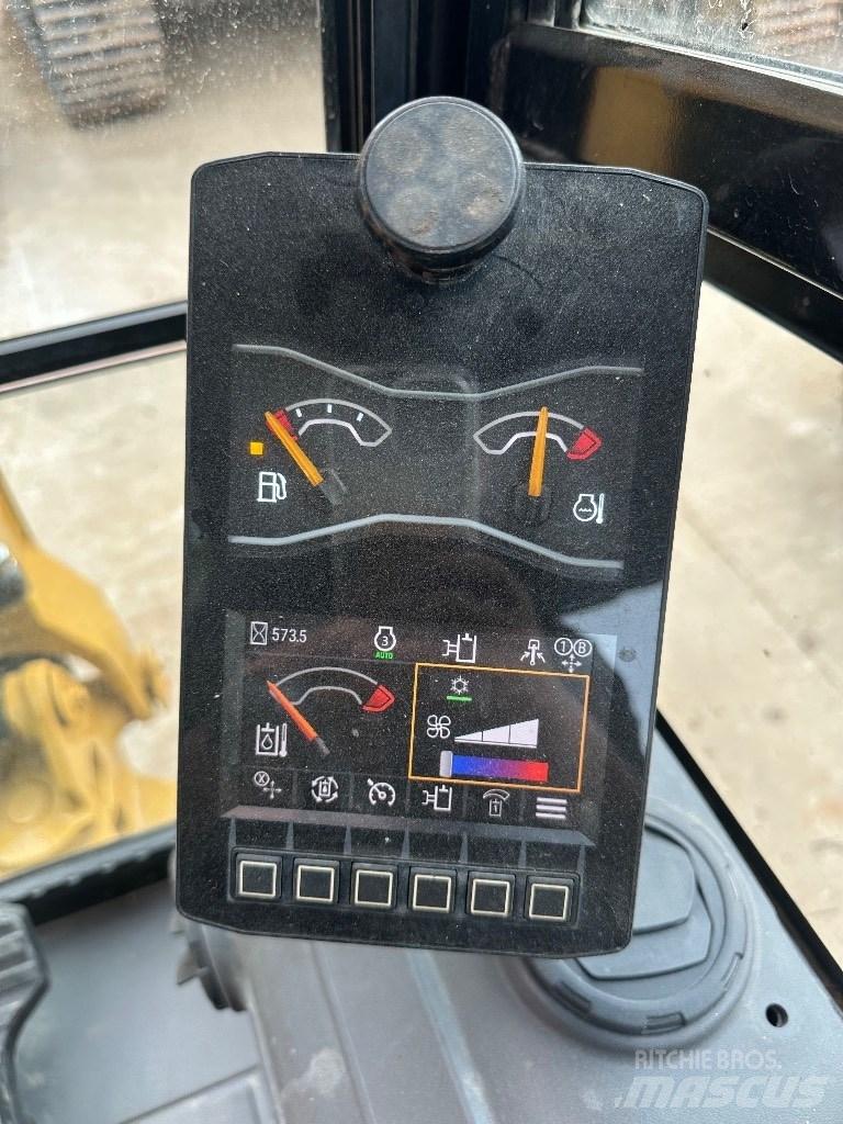 CAT 302 Mini ekskavatoriai < 7 t