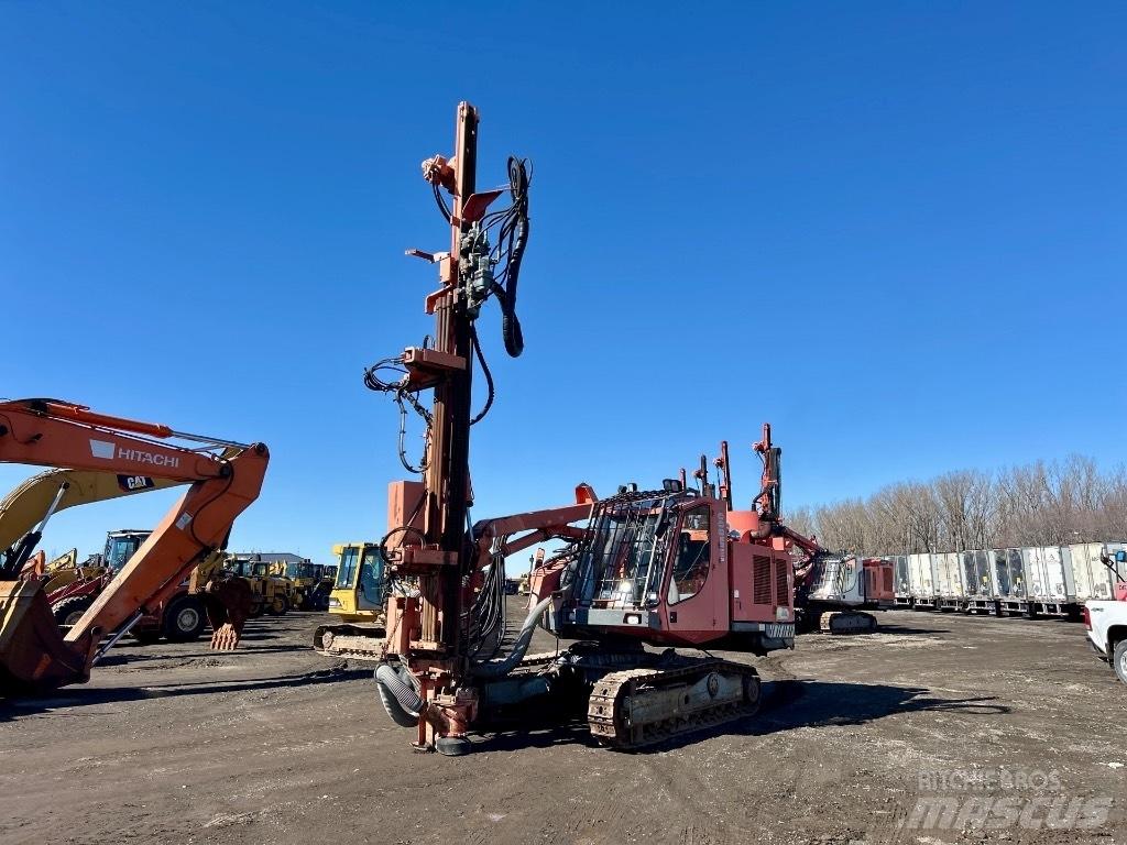 Sandvik DX 800 Žemės paviršiaus gręžimo technika
