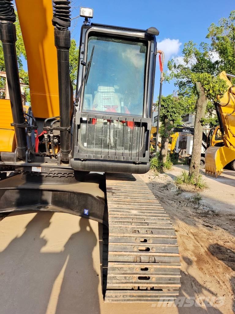 Sany SY 215 C Vikšriniai ekskavatoriai