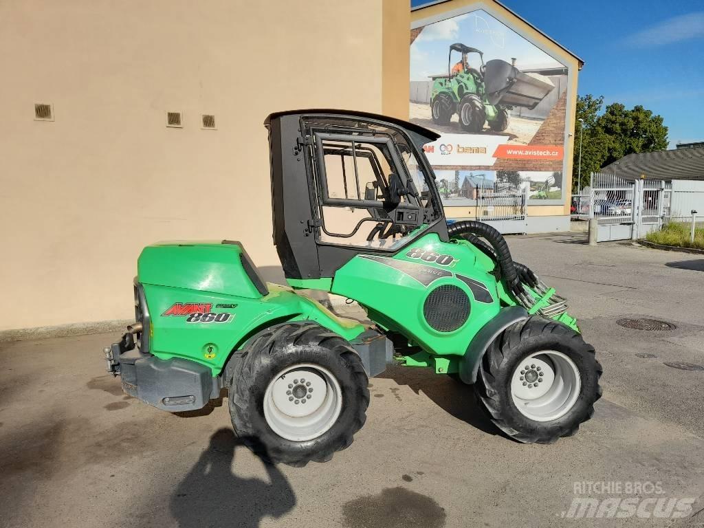 Avant 860i ROPS Krovimas/Kėlimas - Kita