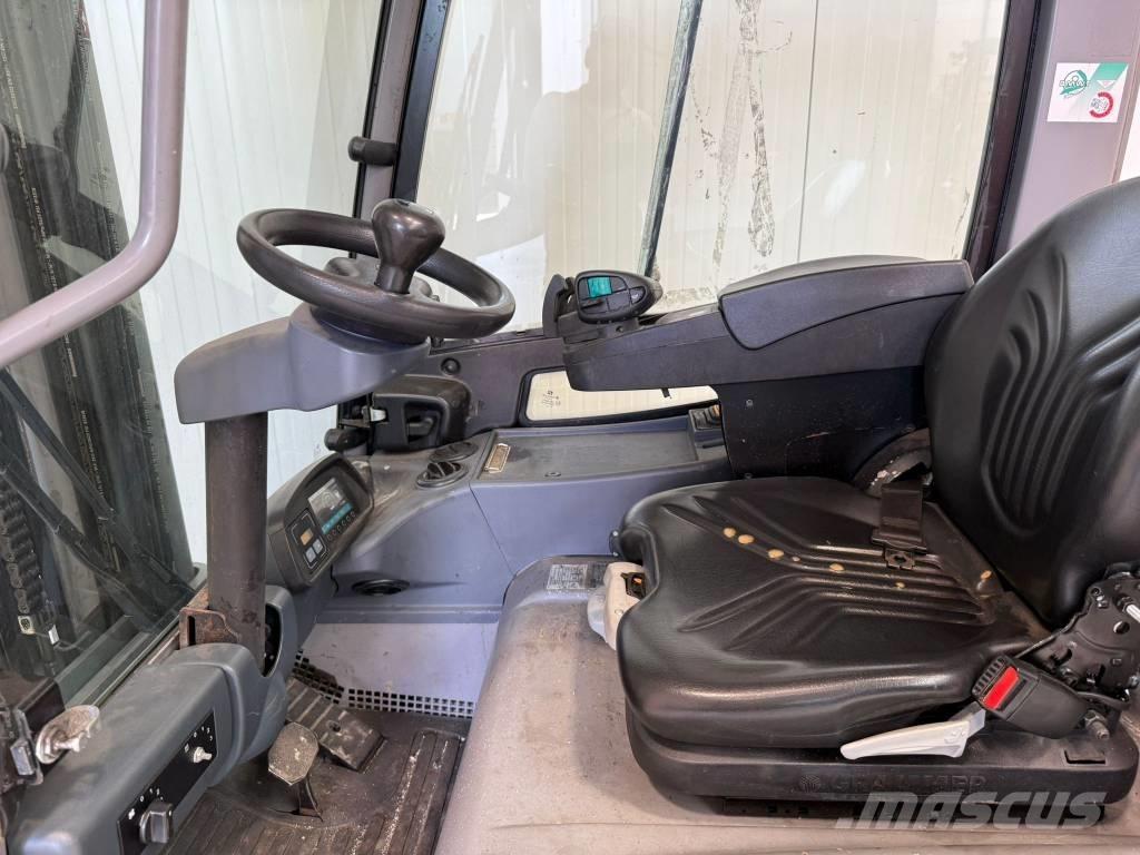 Jungheinrich EFG320 Elektriniai šakiniai krautuvai