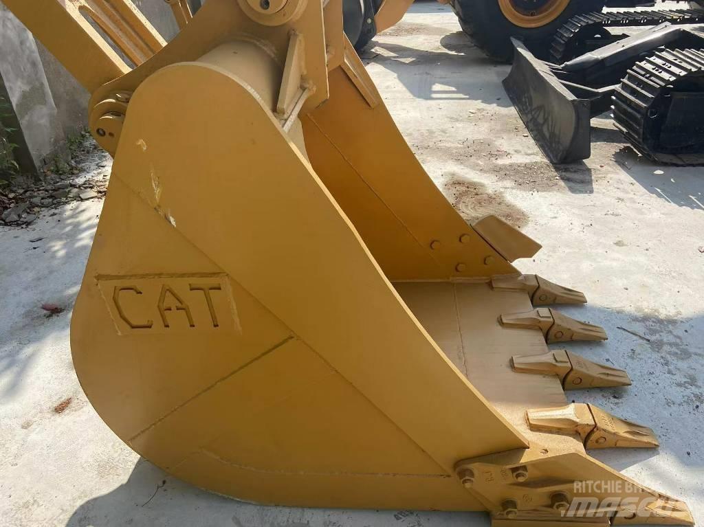 CAT 320GC Vikšriniai ekskavatoriai
