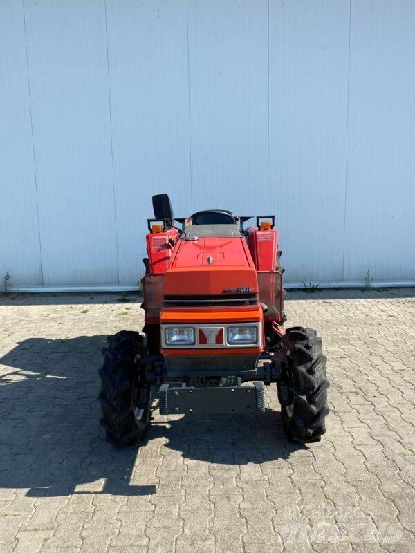 Yanmar F235D Naudoti kompaktiški traktoriai