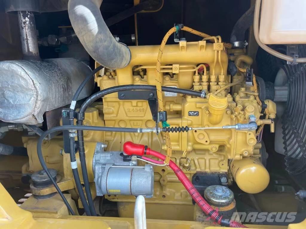 CAT 305.5E2 Mini ekskavatoriai < 7 t