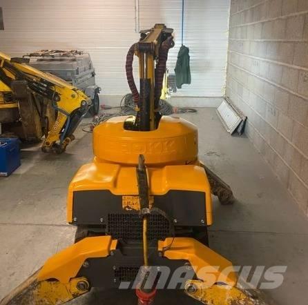 Brokk 110 Mini ekskavatoriai < 7 t