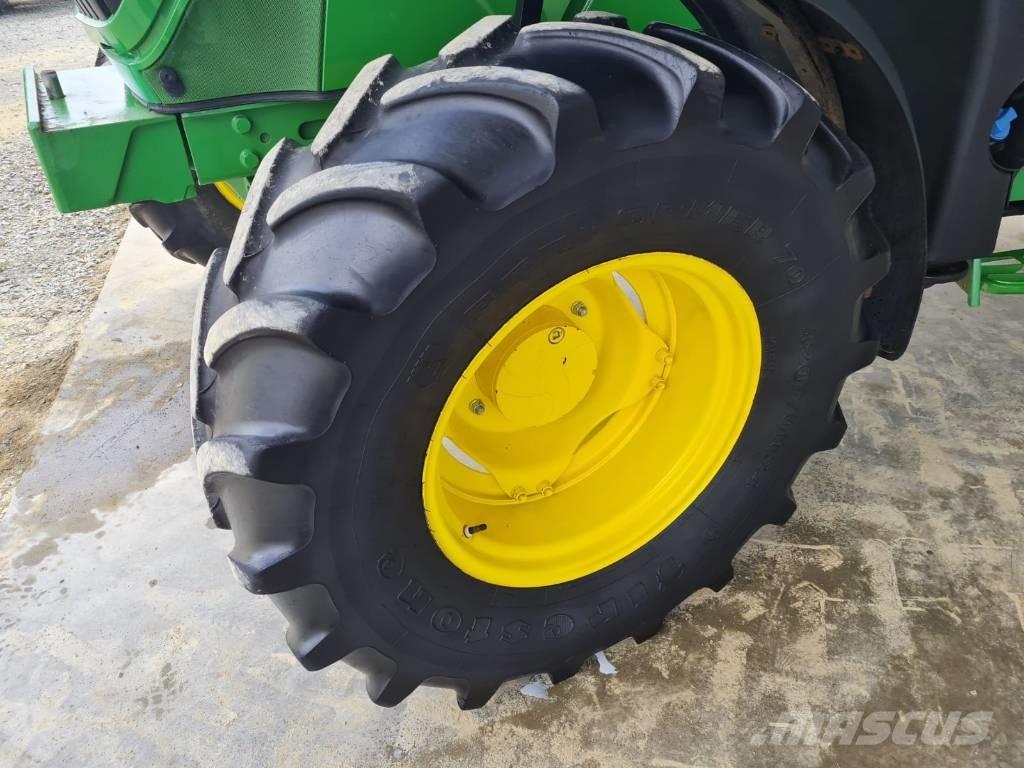 John Deere 6110 M Traktoriai