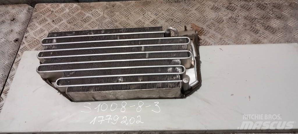 Scania R 440.    1779202 Radiatoriai