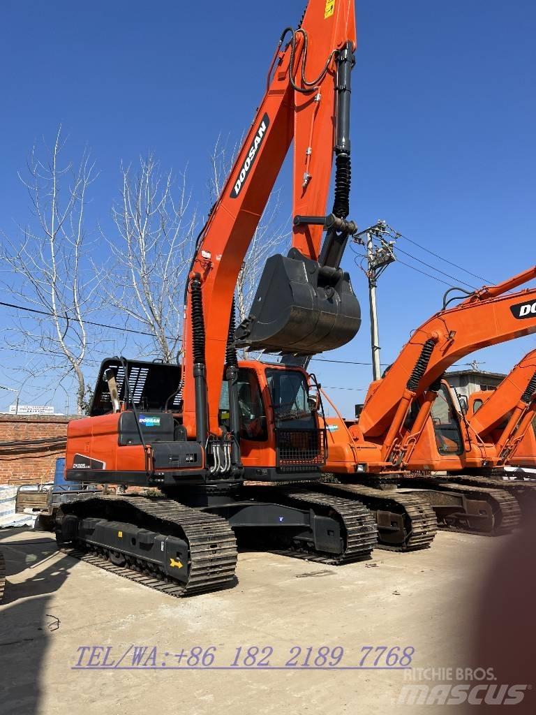 Doosan DX225 Vikšriniai ekskavatoriai
