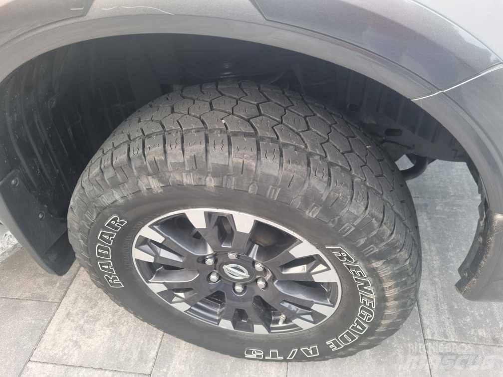 Nissan TITAN XD PRO Pikapai / Bortiniai sunkvežimiai