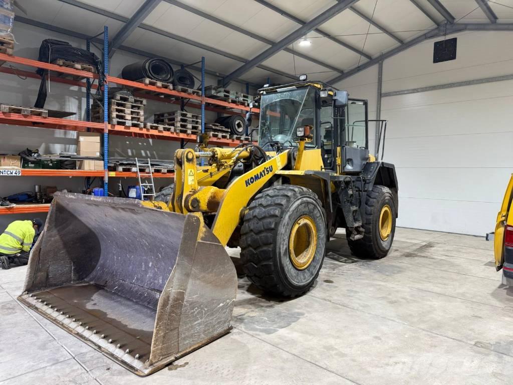 Komatsu WA 380-6 Naudoti ratiniai krautuvai