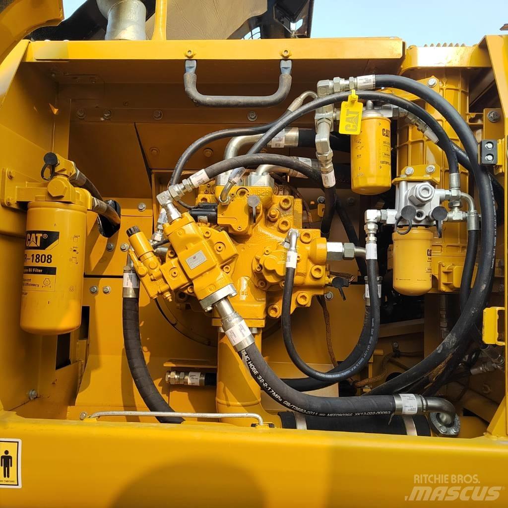 CAT 336 D2 Vikšriniai ekskavatoriai