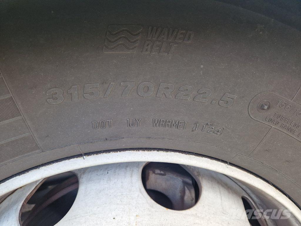 DAF XF 460 FTG Naudoti vilkikai