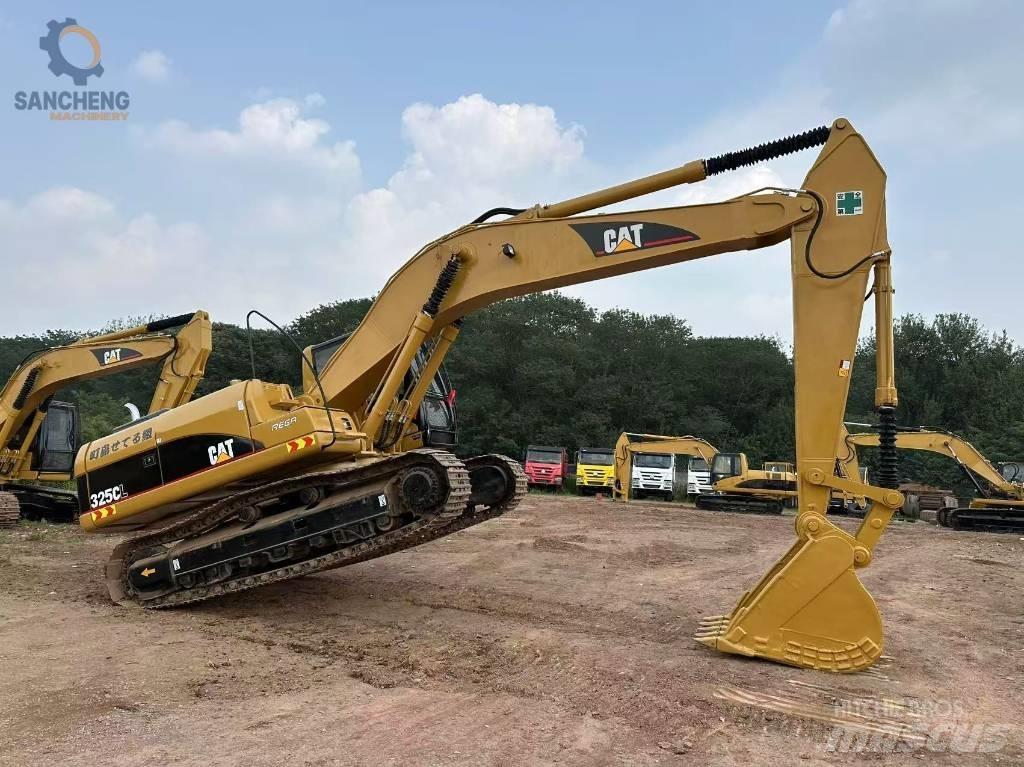 CAT 325 CL Vikšriniai ekskavatoriai