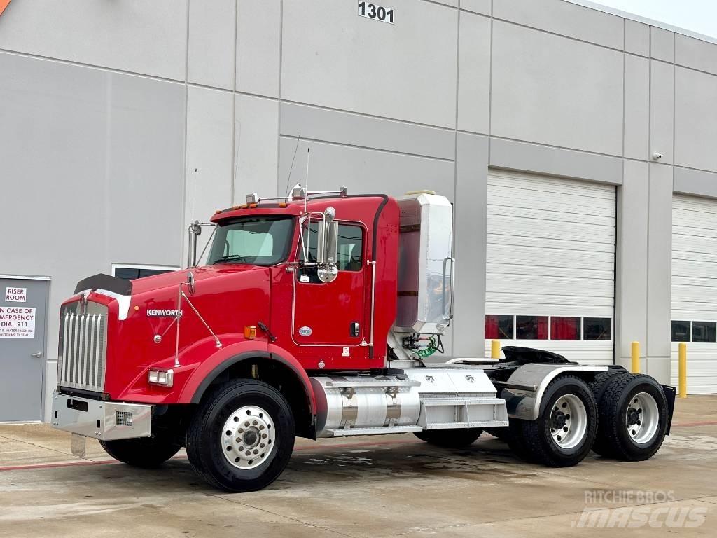 Kenworth T 800 Naudoti vilkikai