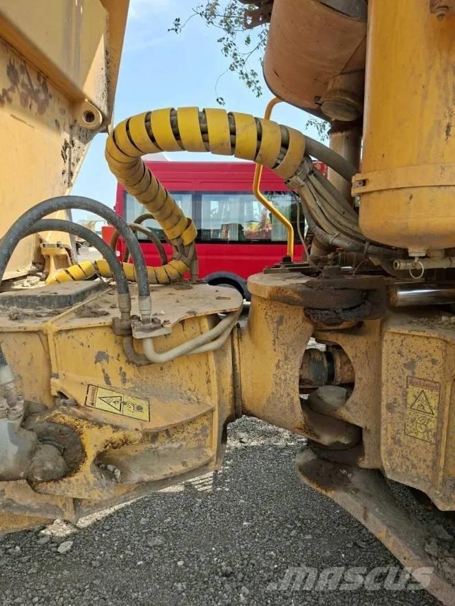 Volvo A 25 D Karjeriniai savivarčiai