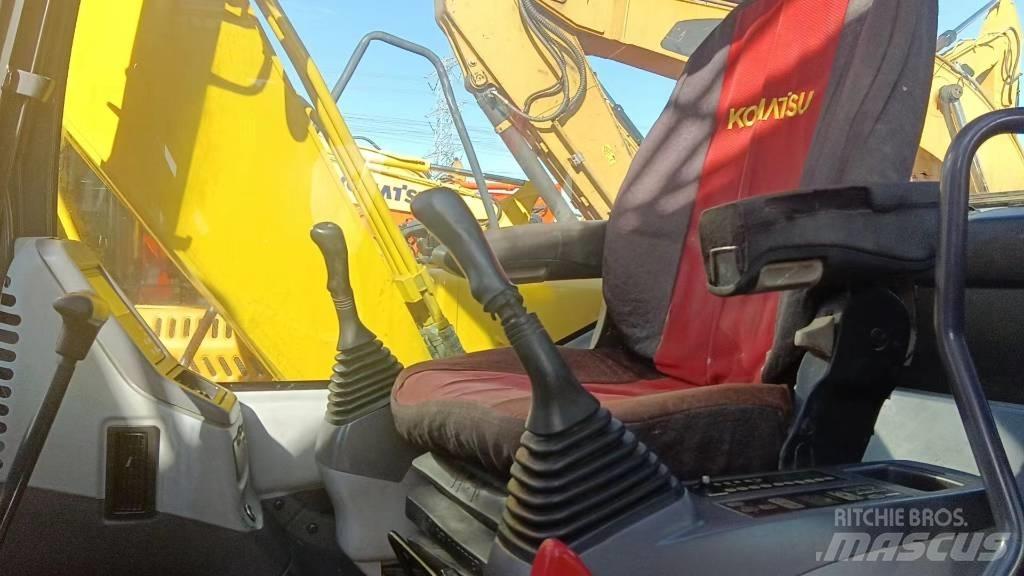 Komatsu PC130 Vikšriniai ekskavatoriai