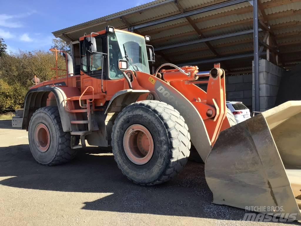 Doosan DL 420 Naudoti ratiniai krautuvai
