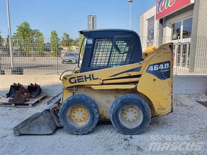 Gehl 4640 Skiedrovežiai